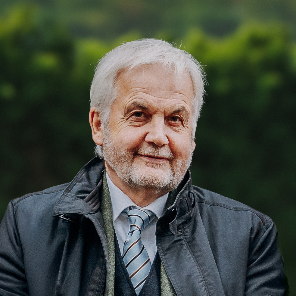 Portraitaufnahme von Hans-Heinrich Wendt